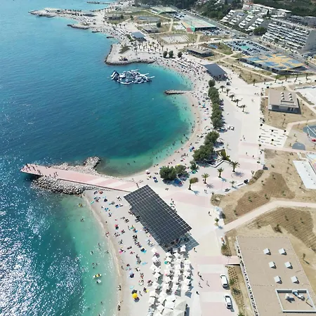 Apartment Seaside
