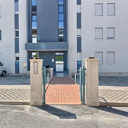 Seaside Апартаменты *