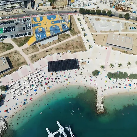 Seaside Apartments, Znjan ספליט