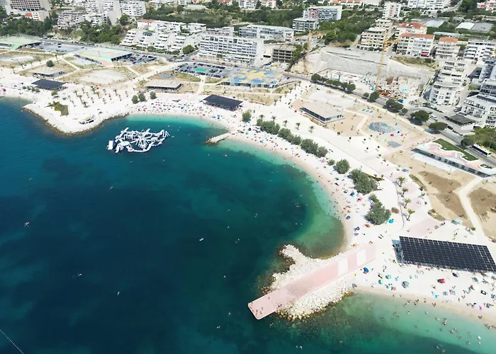 Apartment Seaside Split